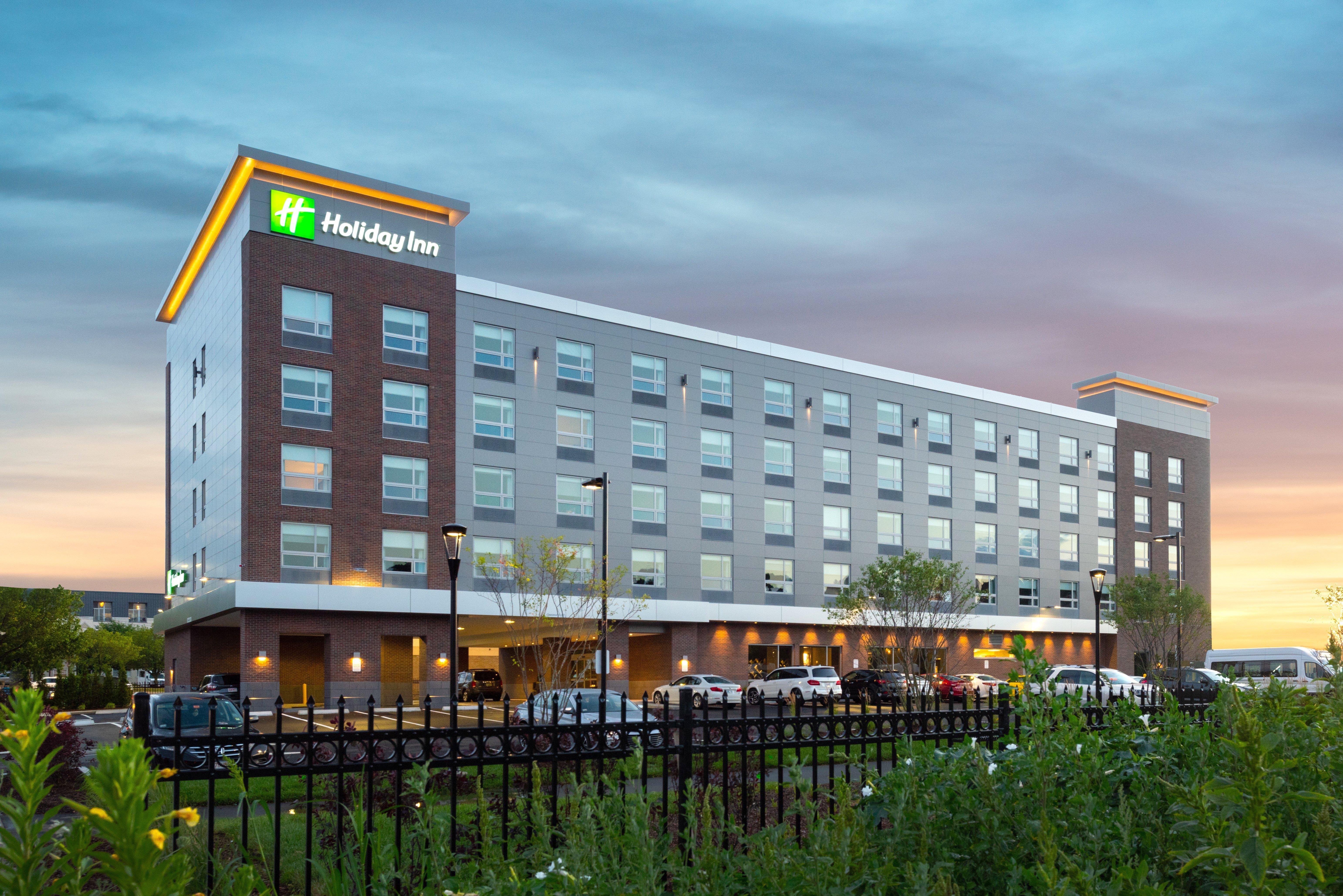 Holiday Inn Boston Logan Airport - Chelsea By Ihg Εξωτερικό φωτογραφία