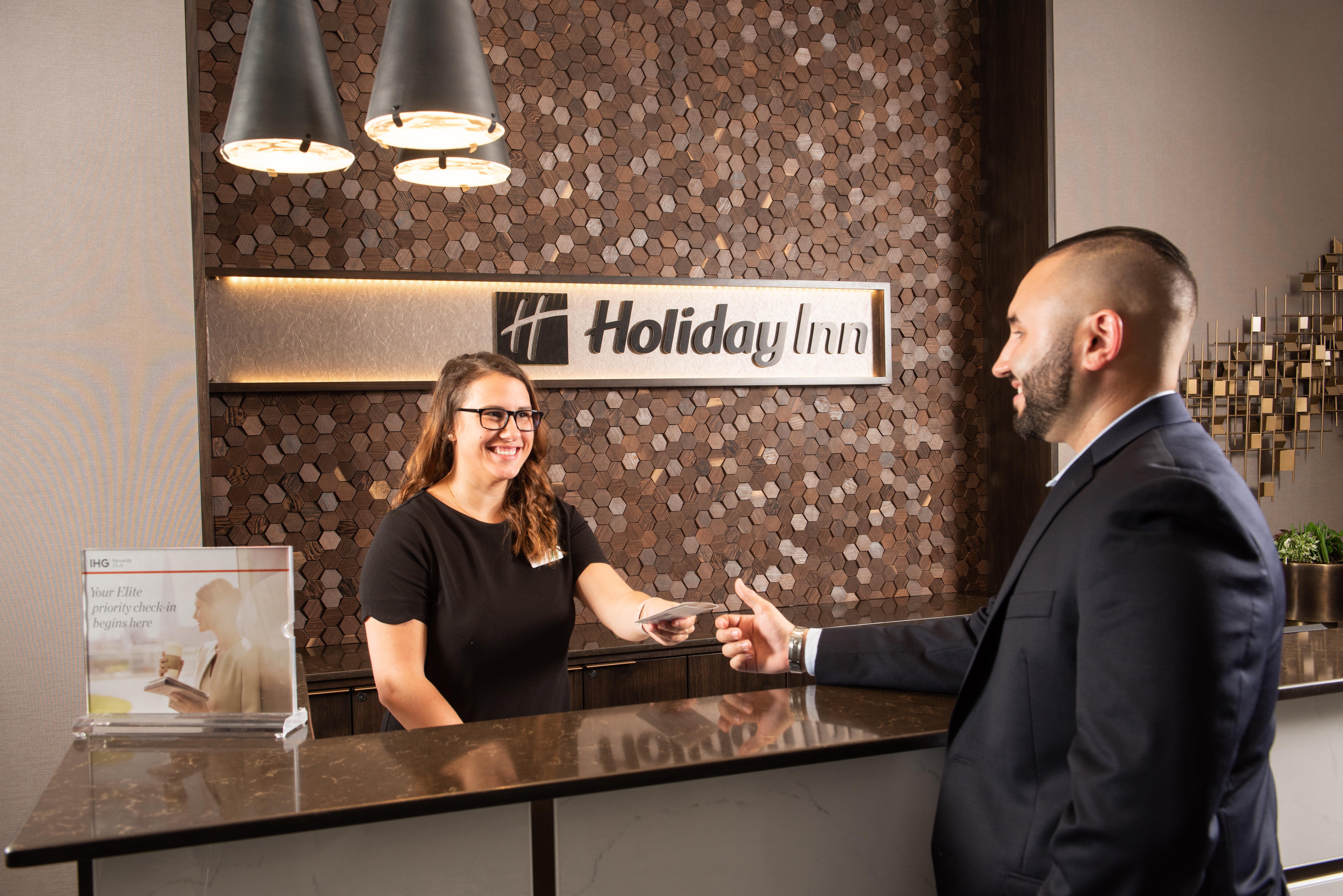 Holiday Inn Boston Logan Airport - Chelsea By Ihg Εξωτερικό φωτογραφία