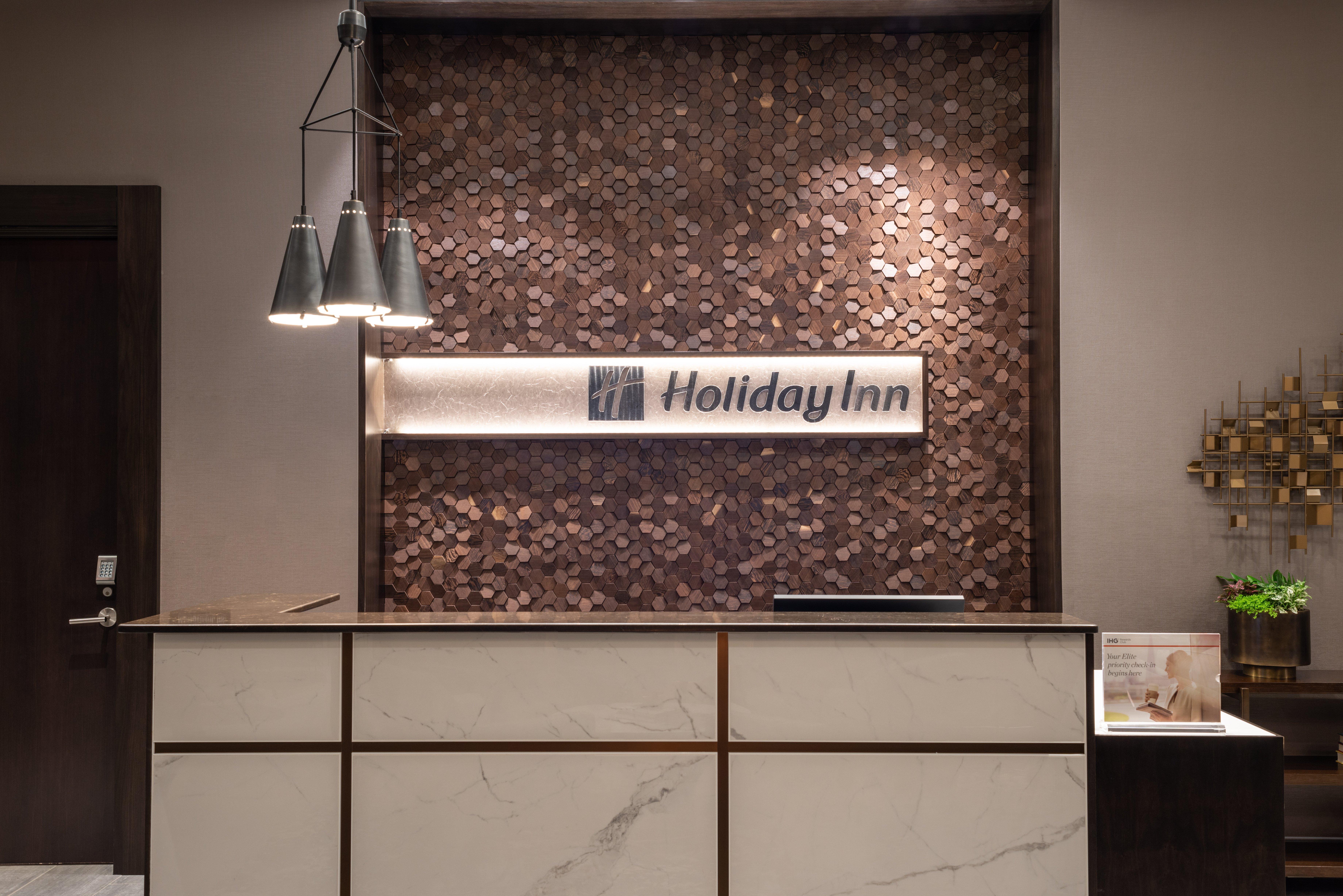 Holiday Inn Boston Logan Airport - Chelsea By Ihg Εξωτερικό φωτογραφία