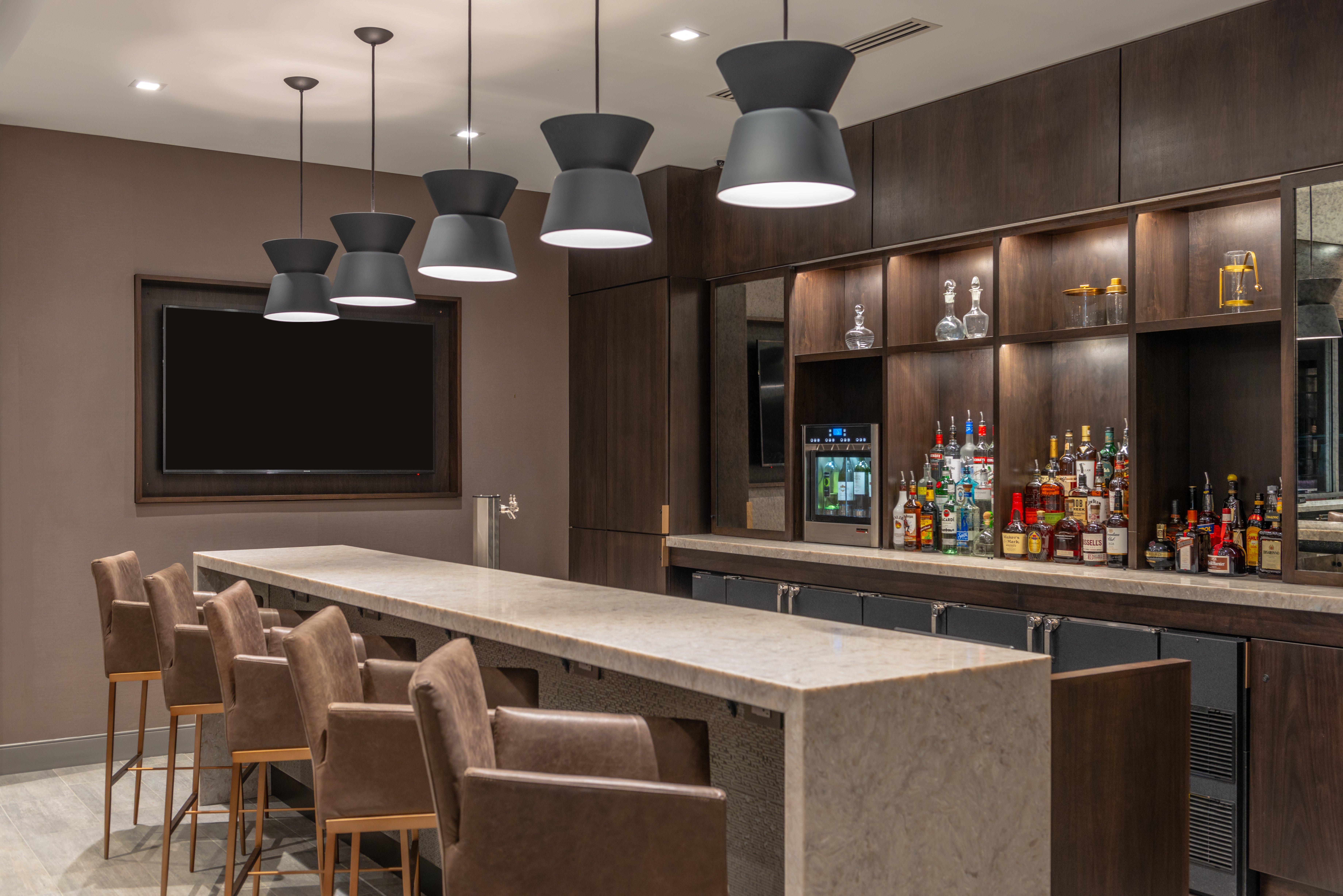 Holiday Inn Boston Logan Airport - Chelsea By Ihg Εξωτερικό φωτογραφία