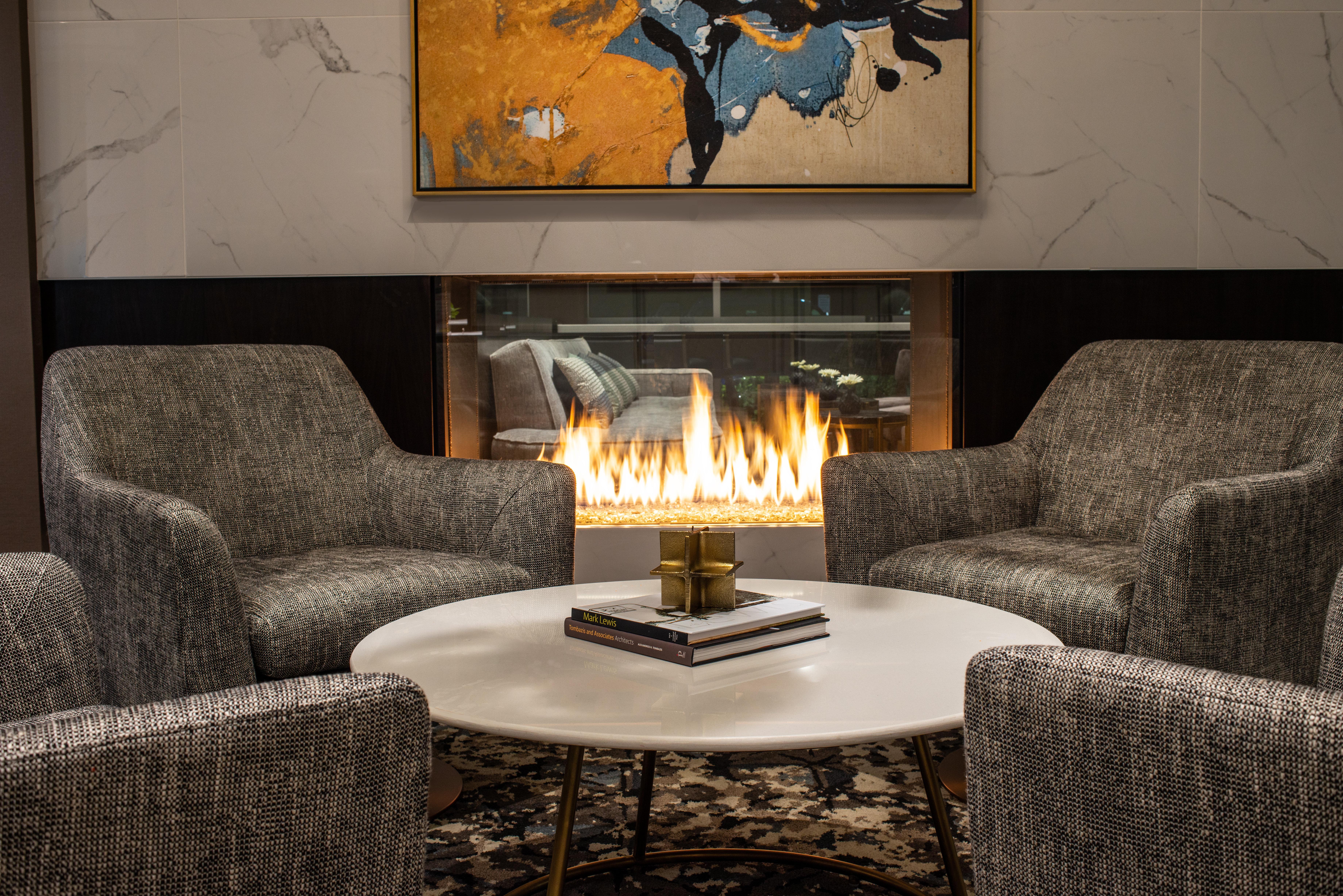 Holiday Inn Boston Logan Airport - Chelsea By Ihg Εξωτερικό φωτογραφία
